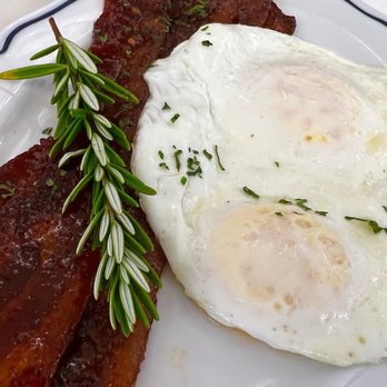 Sweet Maple - Breakfast & Brunch Near Me - Cupertino, California