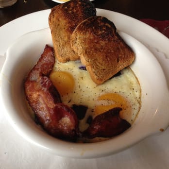 Rabbit Hill Inn - Yum yum yum! - Hotels Near Me - Lower Waterford, Vermont