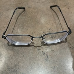 Sunglass Hut