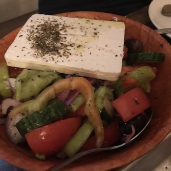 Kiki's - Greek salad - Greek Near Me - New York, New York