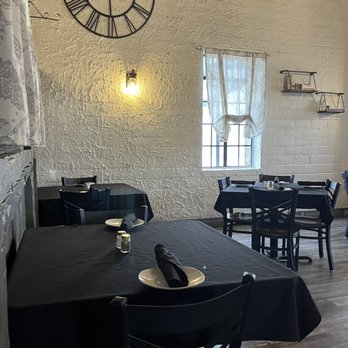 Jaffre’s Stone Bar & Kitchen - Upstairs eating area - Italian Near Me - Latrobe, Pennsylvania Jaffre’s Stone Bar & Kitchen - Upstairs eating area - Italian Near Me - Latrobe, Pennsylvania