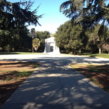 Stanford Mausoleum - Landmarks & Historical Buildings Near Me - Stanford, California