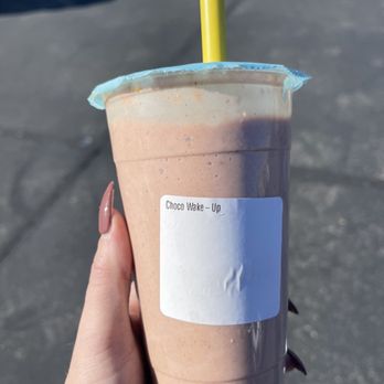 The Orange Peel - Choco wake Choco Wake-Up (24 Oz.) - Juice Bars & Smoothies Near Me - St. George, Utah The Orange Peel - Choco wake Choco Wake-Up (24 Oz.) - Juice Bars & Smoothies Near Me - St. George, Utah