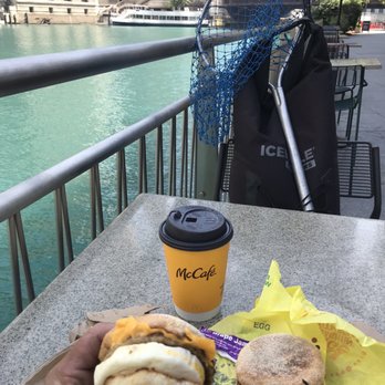 Pittsfield Cafe - Literally walked out and preferred going to Mcdonald's instead. - Breakfast & Brunch Near Me - Chicago, Illinois