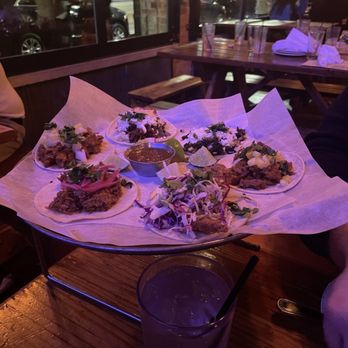 Bakersfield DET - Tacos Near Me - Detroit, Michigan