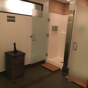 CorePower Yoga - Lincoln Park - Women's locker room and bathroom showers down in the basement - Yoga Near Me - Chicago, Illinois CorePower Yoga - Lincoln Park - Women's locker room and bathroom showers down in the basement - Yoga Near Me - Chicago, Illinois