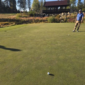 Grizzly Ranch - 18th green - Golf Near Me - Portola, California Grizzly Ranch - 18th green - Golf Near Me - Portola, California