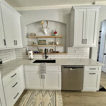 Jarvis Built - a clean kitchen with white cabinets - General Contractors Near Me - Buckeye, Arizona Jarvis Built - a clean kitchen with white cabinets - General Contractors Near Me - Buckeye, Arizona