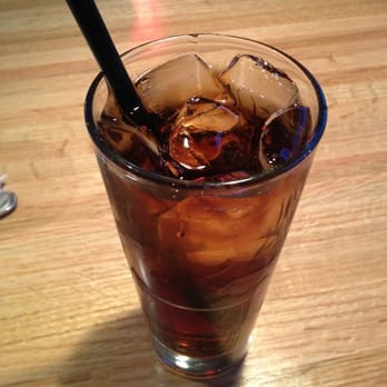 Applebee's Grill + Bar - Vodka and coke - American Near Me - North Huntingdon, Pennsylvania