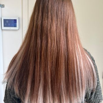 Rapunzel By M - Two tone extensions - Hair Extensions Near Me - Los Angeles, California Rapunzel By M - Two tone extensions - Hair Extensions Near Me - Los Angeles, California