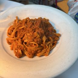 TAGLIOLINI BOLOGNESE