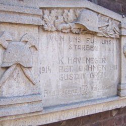 Das Städtchen Kaiserswerth - Auch in Kaiserswerth. Nicht uninteressant, was da steht