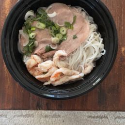 Raw Beef & Shrimp Pho