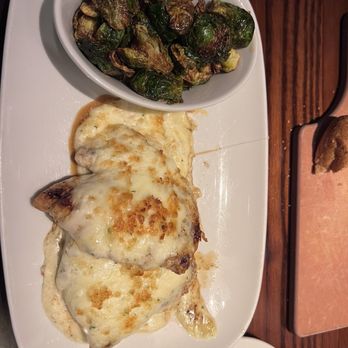 LongHorn Steakhouse - Parmesan Crusted Chicken - Steakhouses Near Me - Easton, Pennsylvania LongHorn Steakhouse - Parmesan Crusted Chicken - Steakhouses Near Me - Easton, Pennsylvania