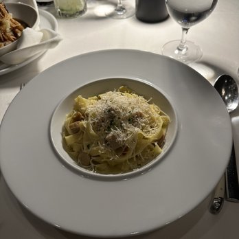 Crossroads Kitchen - Scallop pasta - Vegan Near Me - Las Vegas, Nevada Crossroads Kitchen - Scallop pasta - Vegan Near Me - Las Vegas, Nevada