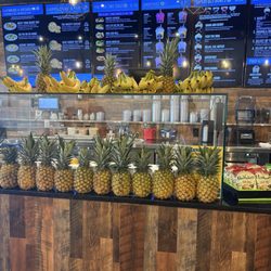 Ordering counter with fresh ingredients