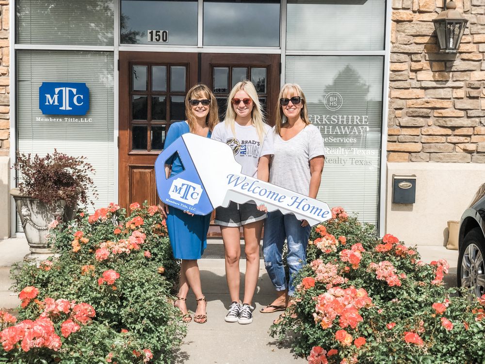 JENNIFER BAKER EBBY HALLIDAY Updated March 2024 16 Photos 6000