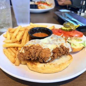 Wood & Iron - Fried Chicken Sandwich Plate! Soooo good!! - American Near Me - Arlington, Virginia Wood & Iron - Fried Chicken Sandwich Plate! Soooo good!! - American Near Me - Arlington, Virginia