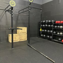425 Fitness Issaquah - FIT Training Area