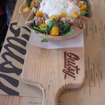 Gutsy - Burgers Near Me - Lisbon, 11 Gutsy - Burgers Near Me - Lisbon, 11