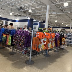 Goodwill Superstore
