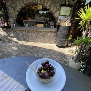 Deli' - Salad Near Me - Èze, 06