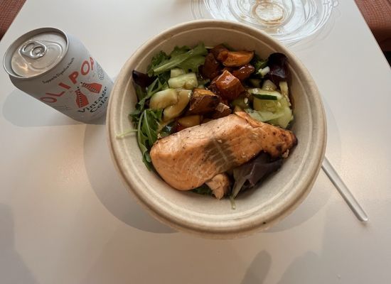 sweetgreen by null