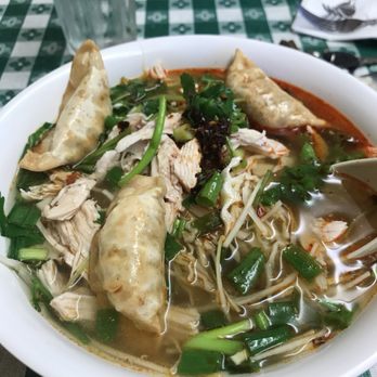 Bea's Wok N Roll - Vietnamese Near Me - DeKalb, Illinois