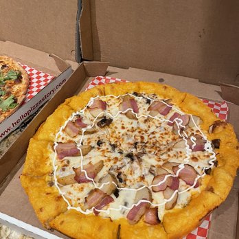Hello Pizza - Potato Gold Pizza - Pizza Near Me - La Canada Flintridge, California Hello Pizza - Potato Gold Pizza - Pizza Near Me - La Canada Flintridge, California