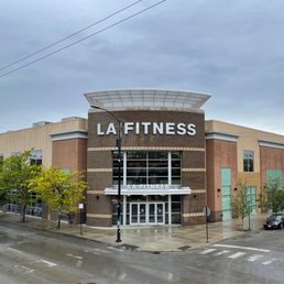 Exterior photo of LA Fitness - Chicago, Illinois Exterior photo of LA Fitness - Chicago, Illinois