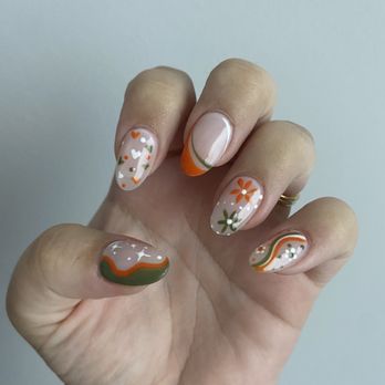 Fizz Nails Lounge - Nail Salons Near Me - Houston, Texas