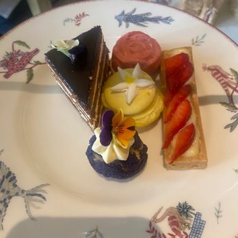 Brasserie Max - Modern European Near Me - London, XGL Brasserie Max - Modern European Near Me - London, XGL
