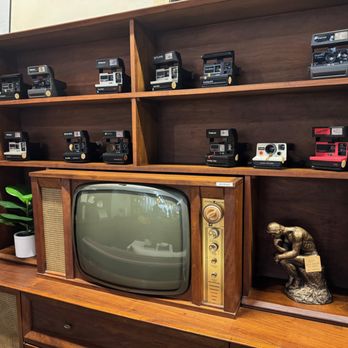 BC Modern - Antiques Near Me - Bay View, Wisconsin
