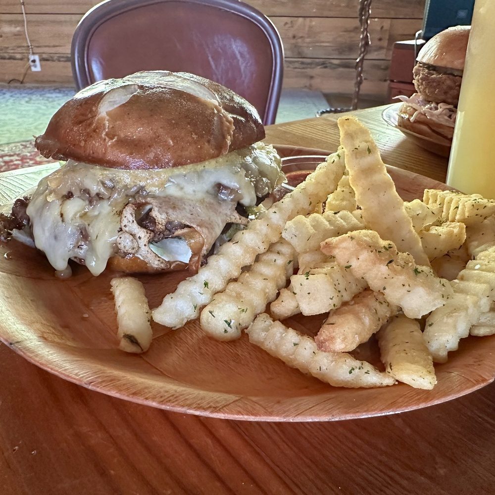 The Grove House - Burger - Beer Bar Near Me - Mariposa, California The Grove House - Burger - Beer Bar Near Me - Mariposa, California