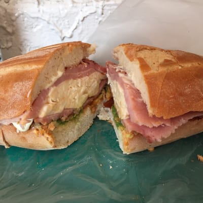 Tortas Suiza by null