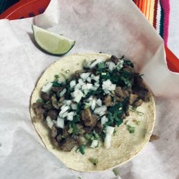 Taco de carne asada