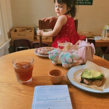 Community Loaves - Avocado toast and sweet pastry - Bakeries Near Me - Jacksonville, Florida