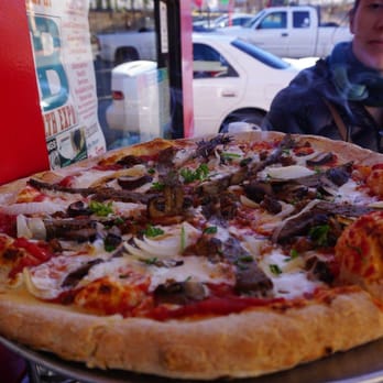 Screaming Banshee Pizza - the Screaming Banshee pizza - Pizza Near Me - Bisbee, Arizona