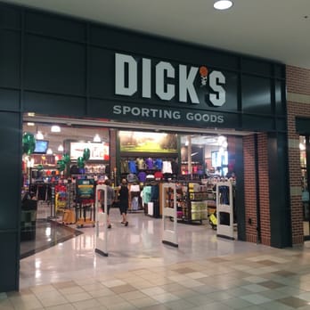 DICK'S Sporting Goods - Sherwood Mall entrance - Sports Wear Near Me - Stockton, California