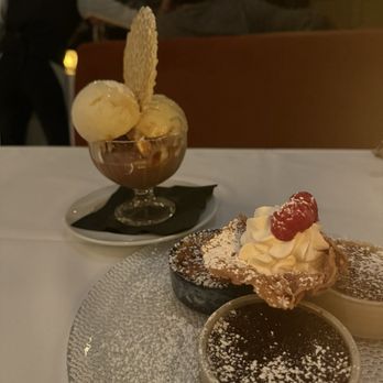 The Kimberly - Gelato 3 ways and crème brûlée flight - New American Near Me - Austin, Texas The Kimberly - Gelato 3 ways and crème brûlée flight - New American Near Me - Austin, Texas