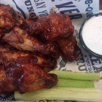 Famous Dave's Bar-B-Que - Such a deal!  10 chicken wings for only $6 on Happy Hour menu from 3 - 6 weekdays - Barbeque Near Me - Mesa, Arizona