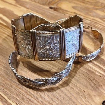 The Happy Olive - Ronaldo Designer Jewelry - at The Happy Olive! - Olive Oil Near Me - Fairhope, Alabama The Happy Olive - Ronaldo Designer Jewelry - at The Happy Olive! - Olive Oil Near Me - Fairhope, Alabama
