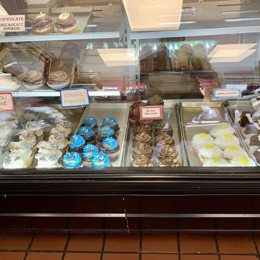 The American Pie Company - Assortment of baked goods - Breakfast & Brunch Near Me - Sherman, Connecticut The American Pie Company - Assortment of baked goods - Breakfast & Brunch Near Me - Sherman, Connecticut