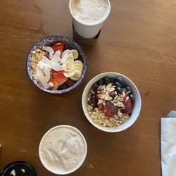 Terra Cafe - #1 and #2 açaí bowls
