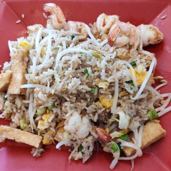 Pho Vietnam - Fried Rice with Shrimps and Tofu - Vietnamese Near Me - Raleigh, North Carolina Pho Vietnam - Fried Rice with Shrimps and Tofu - Vietnamese Near Me - Raleigh, North Carolina