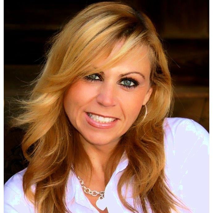 CHARLENE WESTON SIGNATURE REALTY ASSOCATES Real Estate Agents