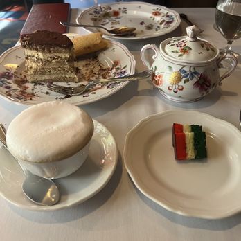 Carbone - Cappuccino with Italia flag pastries - Italian Near Me - New York, New York