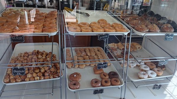 Ray's Donuts #4 by null