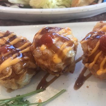 Sushi Station - Shrimp shumai - Sushi Bars Near Me - Elgin, Illinois Sushi Station - Shrimp shumai - Sushi Bars Near Me - Elgin, Illinois