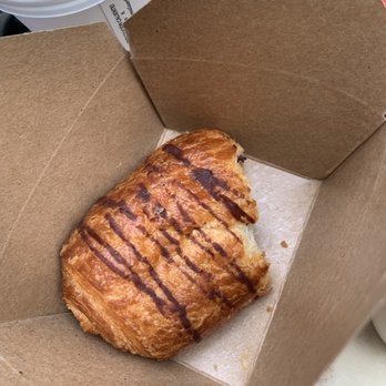 Franklin’s - Chocolate croissant - Cafes Near Me - Savannah, Georgia